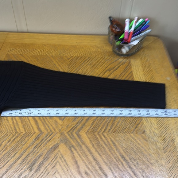 Black Ribbed Women's Top - Picture 9 of 15